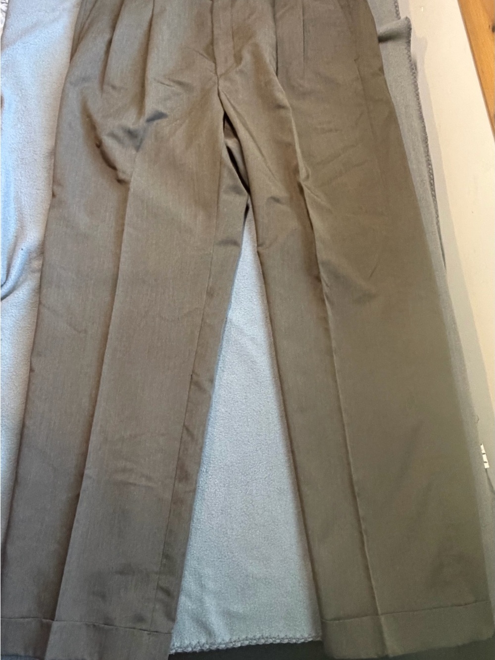 Haggar Men's Black Label Pleated Dress Pants 34x32 good